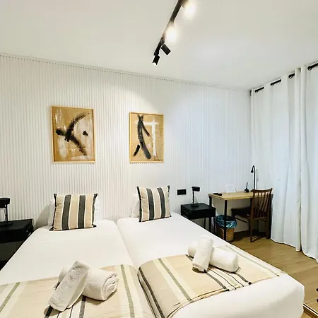 Autentic Boutique Moncloa Madrid Exterior photo